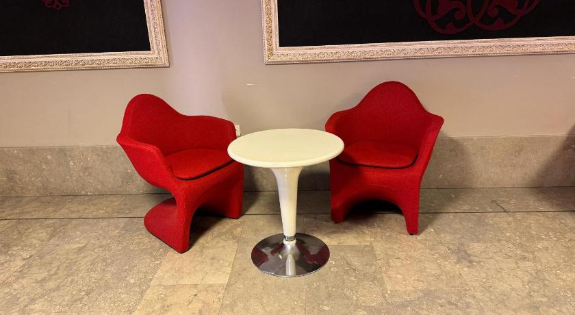 Aderans Otel - image 10