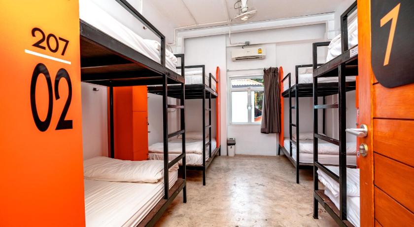 Image of Bed in Standard 6-Bed Dorm 1