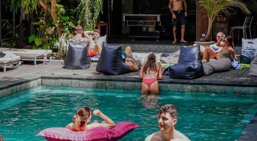 Slumber Party Hostel Canggu - image 23