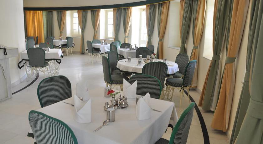 Garden Hotel - image 7