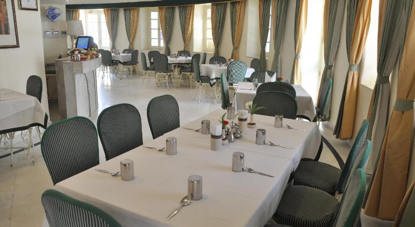 Garden Hotel - image 16