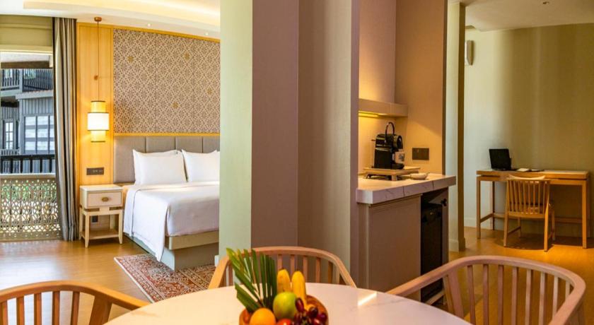 Image of Pelangi Junior Suite 9
