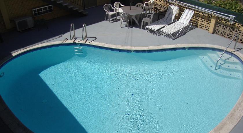 ブローリー (CA) Townhouse Inn and Suites 3つ星 宿泊施設 施設