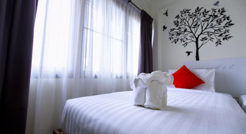 รูปของห้องพัก เตียงแฝด ปลอดบุหรี่ (Twin Room - Non-Smoking) 10