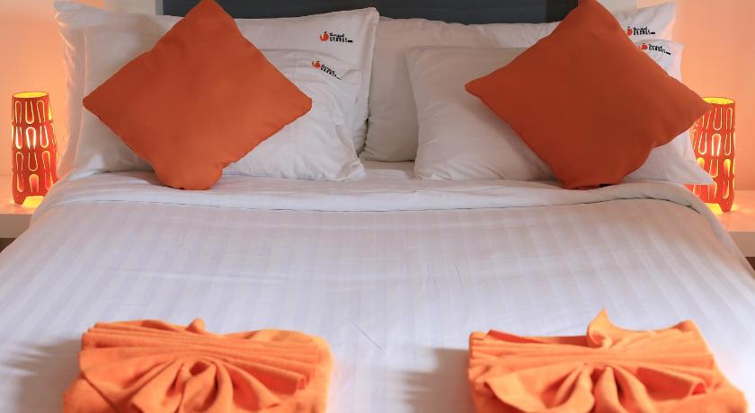 Image of Standard Double Bed 9