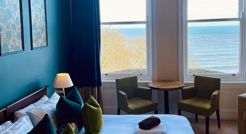 Image of Second Floor Sea View King or Twin 7