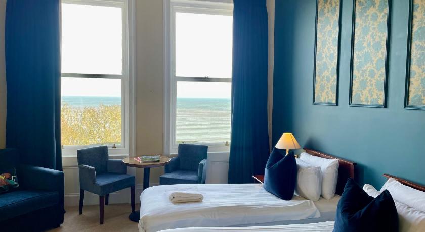 Image of Second Floor Sea View King or Twin 9