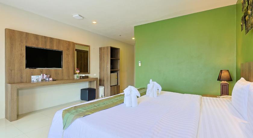 Image of Superior Room 8