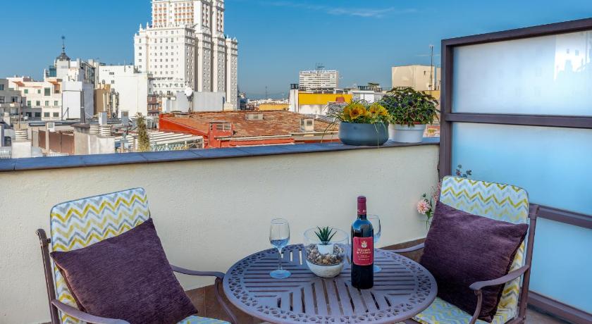 Image of Triple Room with Terrace 1