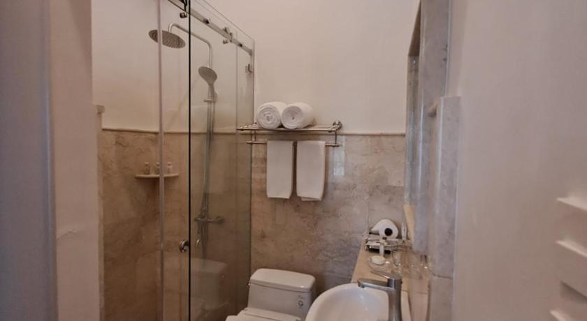 Image of Casitas Deluxe 2