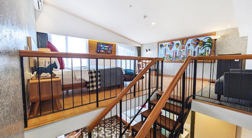 Image of Duplex Room 9
