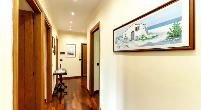 ローマ Appia Nuova Lucrezia Apartment 4つ星 ゲストハウス 客室