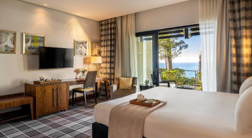 Image of Executive Suite 0
