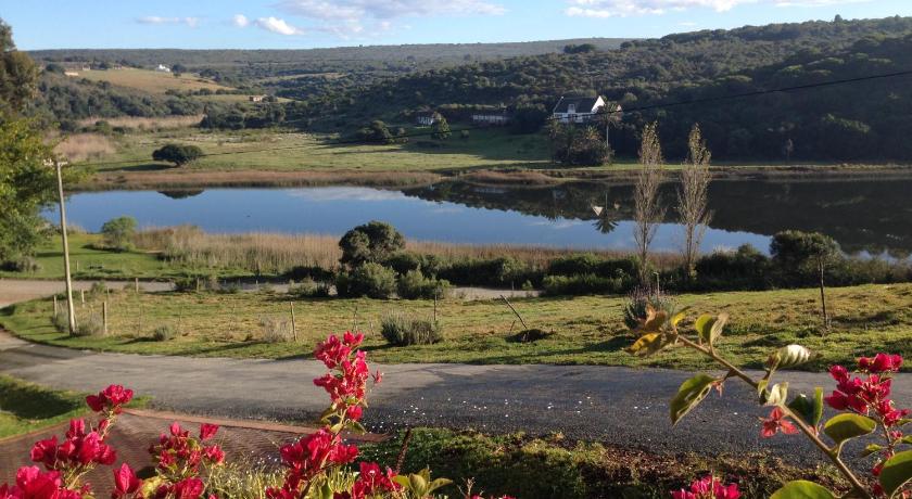 Waterryk Eco Guest Farm — Hotel in Stilbaai