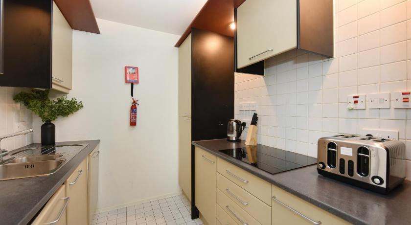 South Kensington London Apartments - image 14