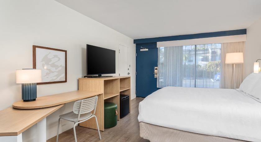 Immagine di Camera con Letto King-Size (1 King Bed) 4