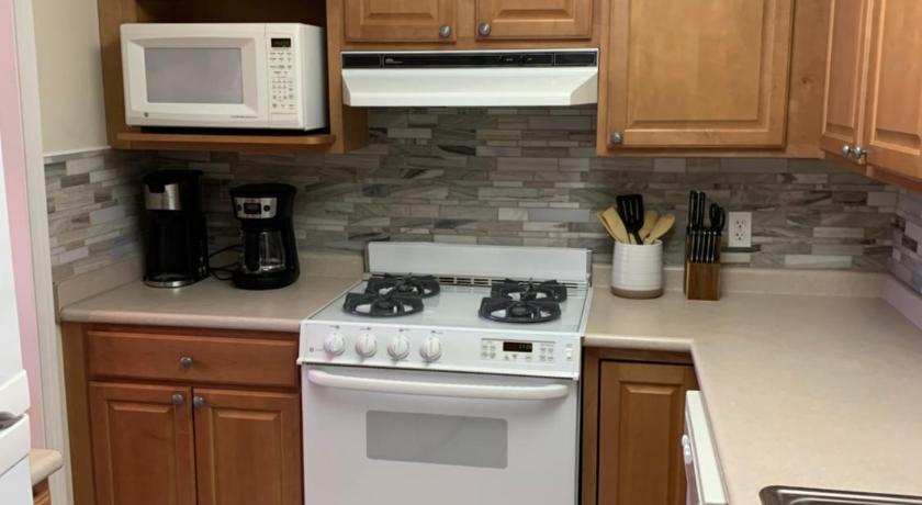 Sevierville Bill’s On Little Pigeon River 4-Star Accommodation restaurant