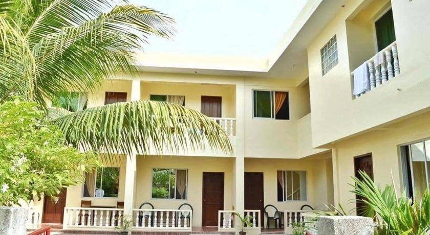 Fiesta Haus Resort – Boracay Island, MN
