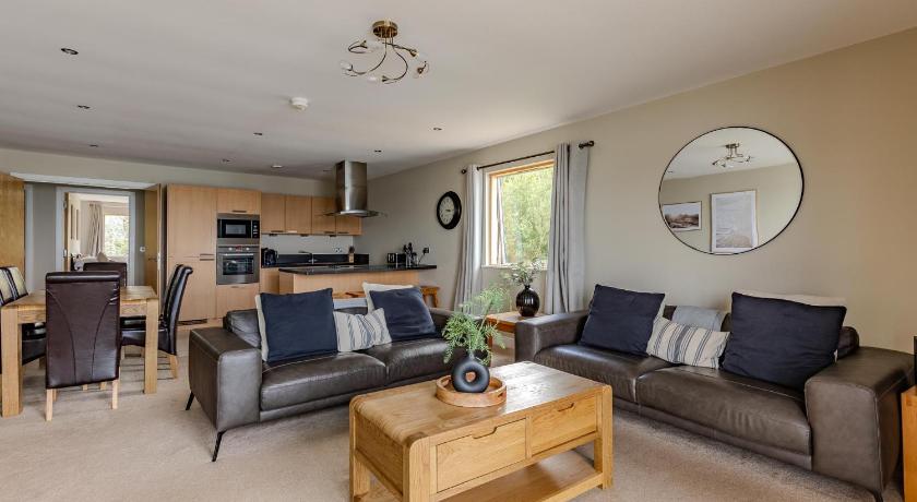 Image of Superior Three-Bedroom Apartment with Sea View 12