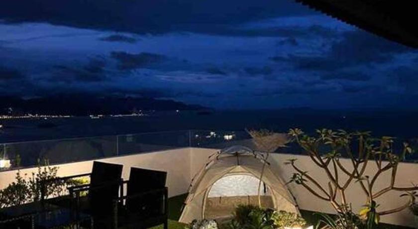 The 46 Ocean Sky Penthouse • Beachfront • Center - image 12