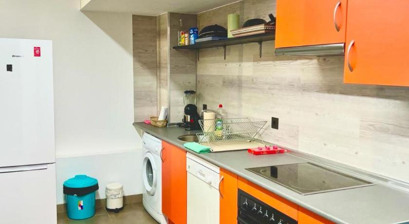 Modular Suites Alfonso Gomez - image 2