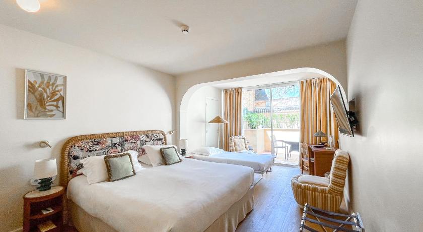 Immagine di Camera Tripla Superior (Superior Triple Room) 4