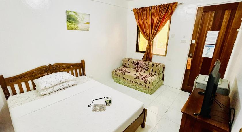 Boracay La Fiesta Resort 2-Star Hotel exterior