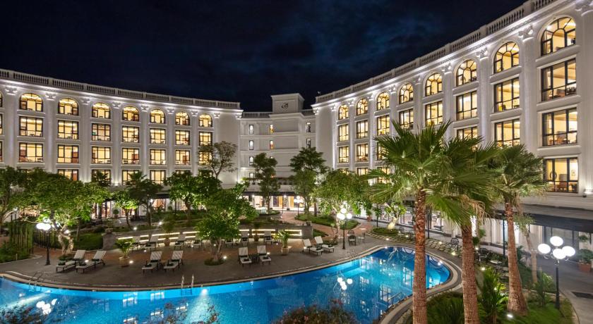 Silk Path Grand Hue Hotel - image 7