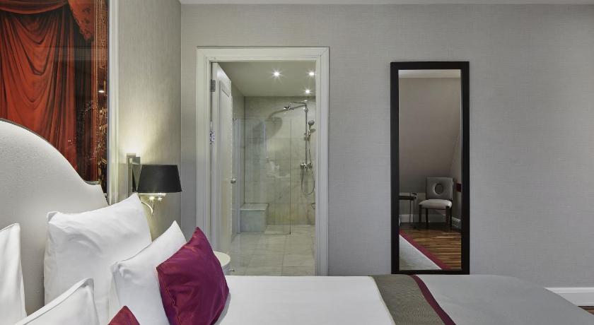 Image of Titanic Suite 5