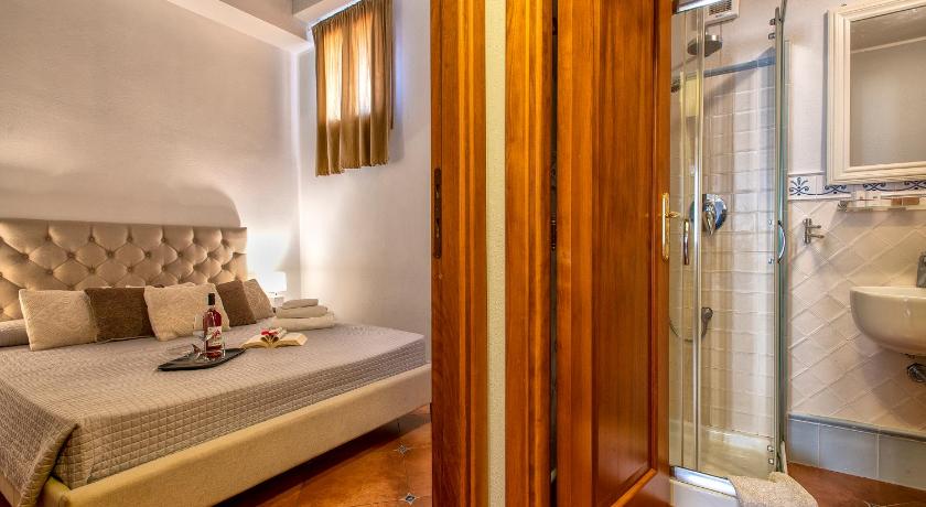 Image of One-Bedroom Apartment - Split Level 6