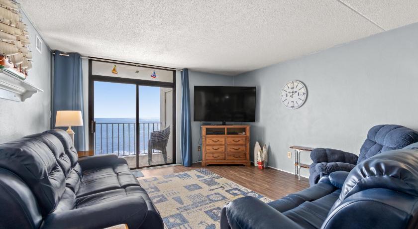 Ocean Towers Beach Club - image 16