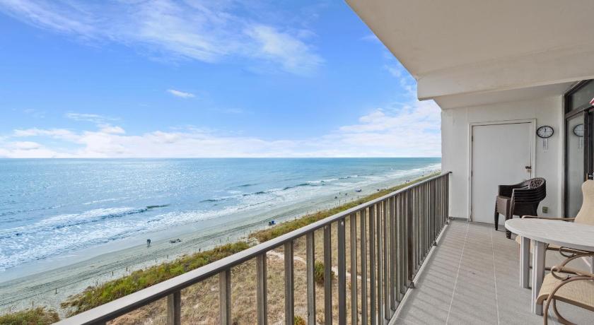 Ocean Towers Beach Club - image 6