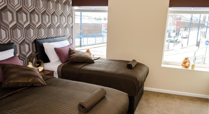 Image of Family Room 0
