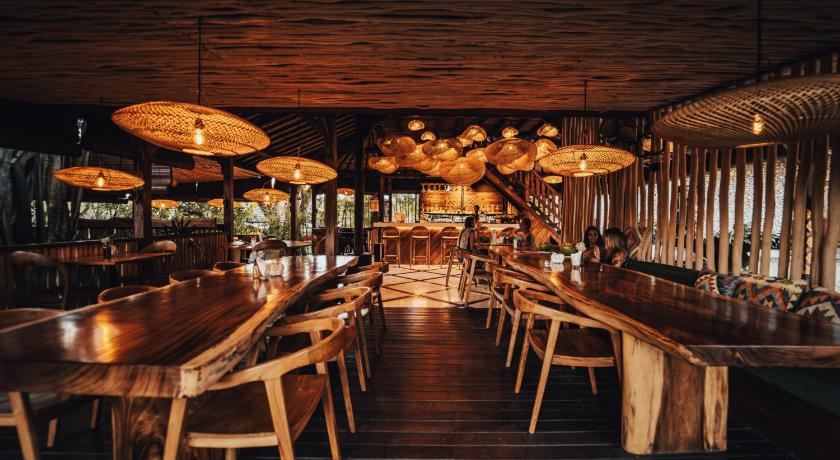 Kayu Mama Resort and Spa – Pecatu, CO