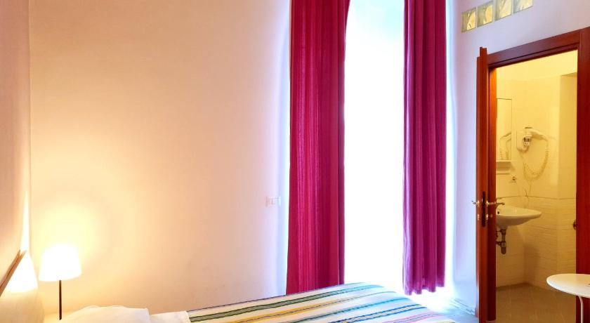 Image of Double / Twin Room 7