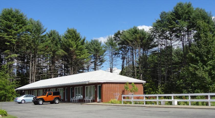 Glens Falls (NY) Sara Glen Motel - Saratoga Springs-Glens Falls 3-Star Accommodation lobby