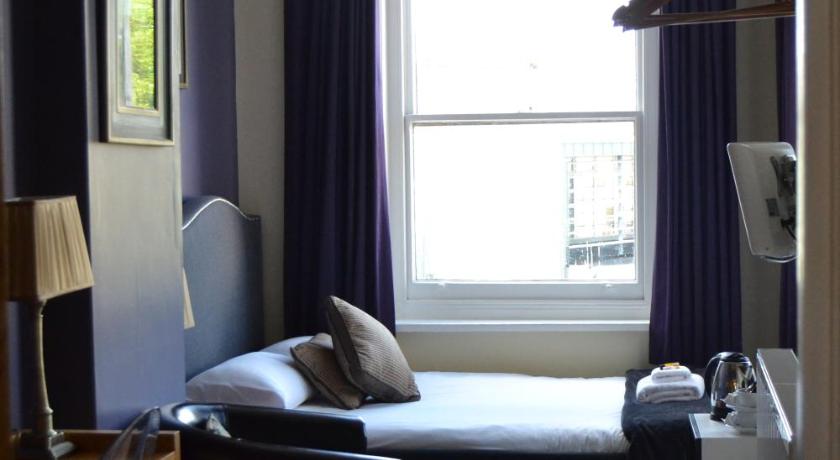 Image of Small Double Room 3