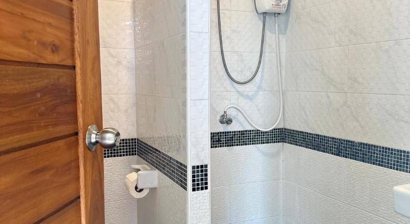 ウタイターニー Ban Suweena 4つ星 ホテル 眺望