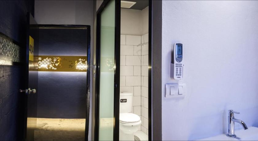 Image of Double Room with Private Bathroom 17