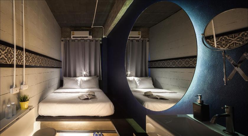 Image of Double Room with Private Bathroom 12