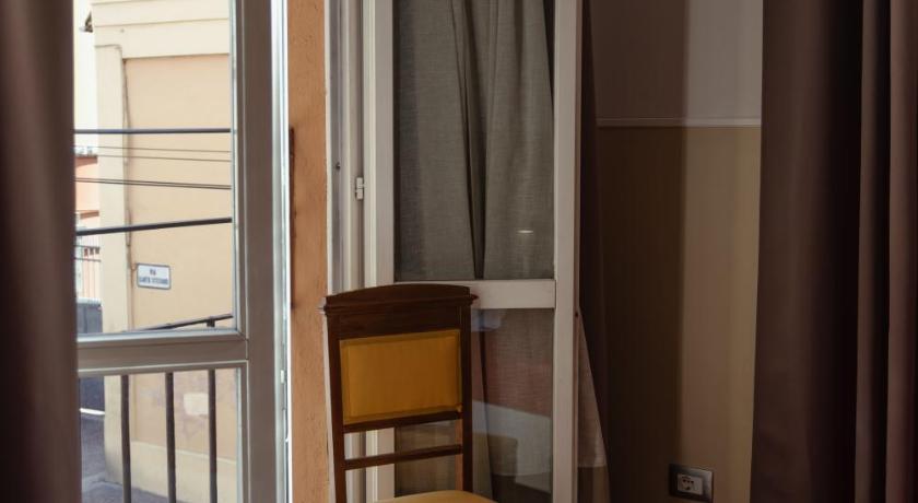 Image of Double Room with Private Bathroom 6