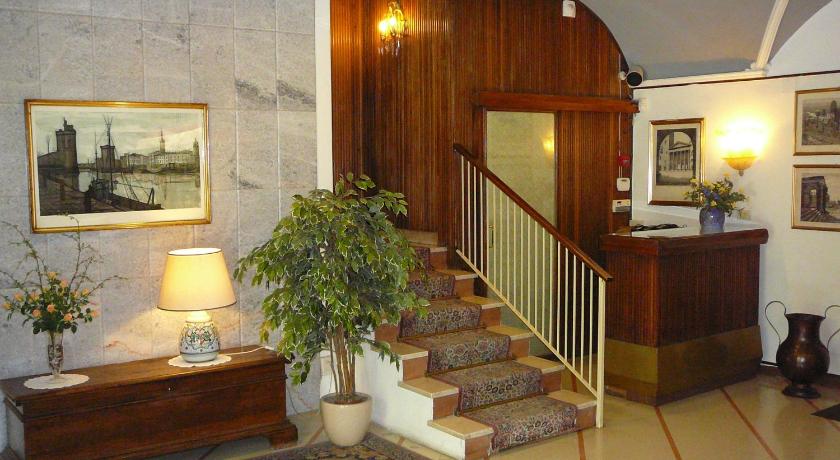 Hotel Umbra photo