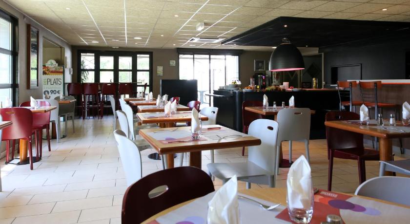 Hôtel Restaurant Campanile Aix En Provence Ouest (Campanile Aix En Provence Ouest - Jas de Bouffan)