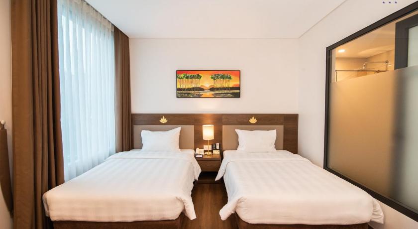 Image of Twin Accessible Guest Room 1