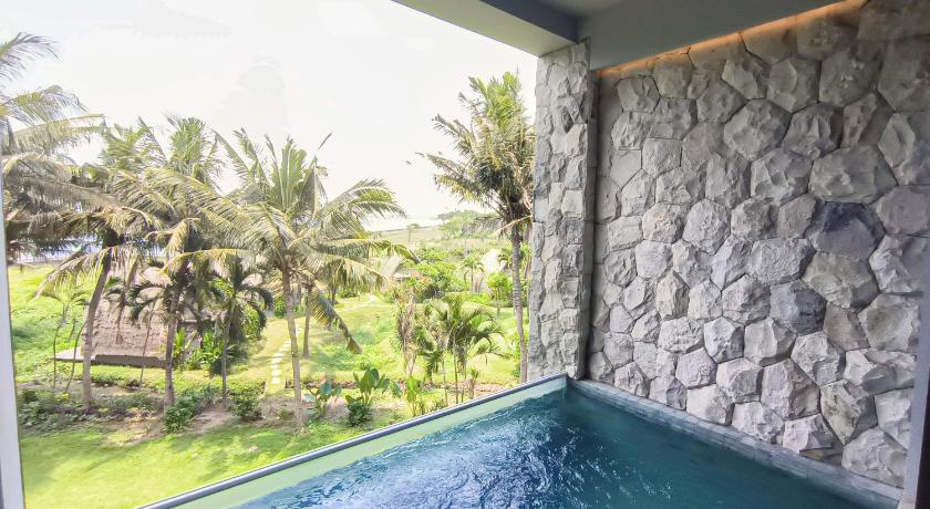 Image of Studio Suite Garden View Twin 10