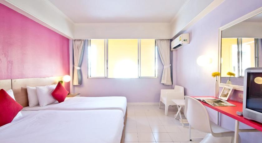 Image of Standard Twin Beds Room 13