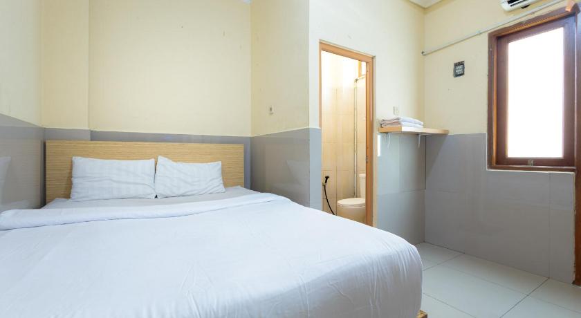 Dpaseban Jakarta Mitra RedDoorz – Jakarta, NY