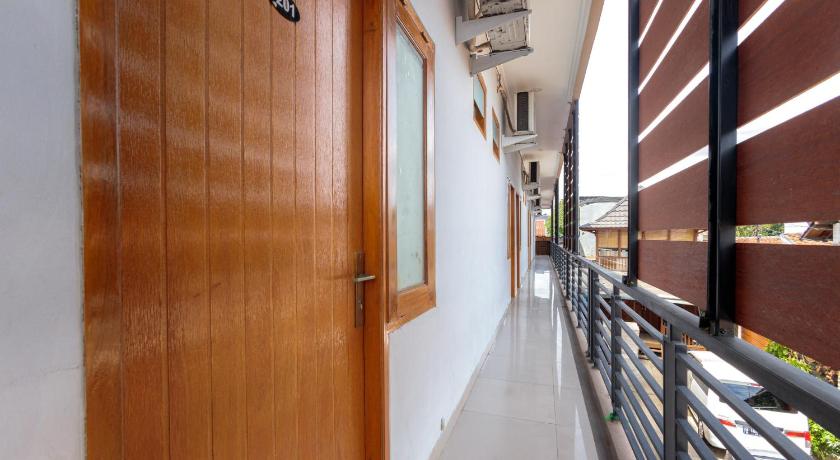 Dpaseban Jakarta Mitra RedDoorz – Jakarta, NY