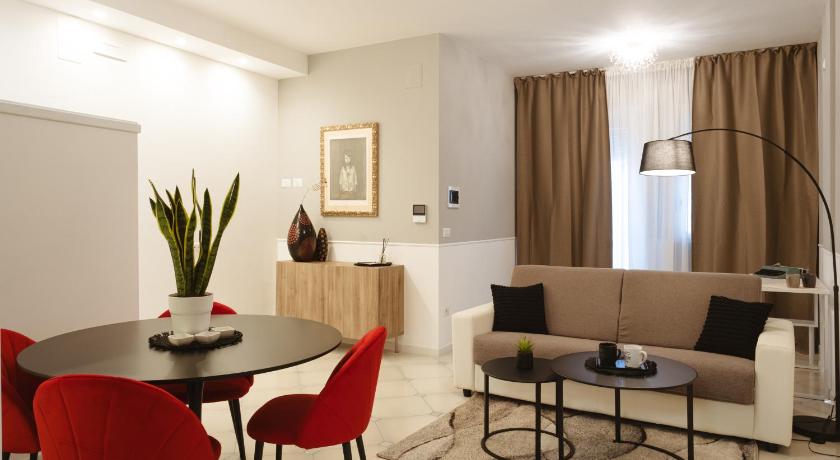 ALBERGO DIFFUSO Dimora Rossi Charme B&B