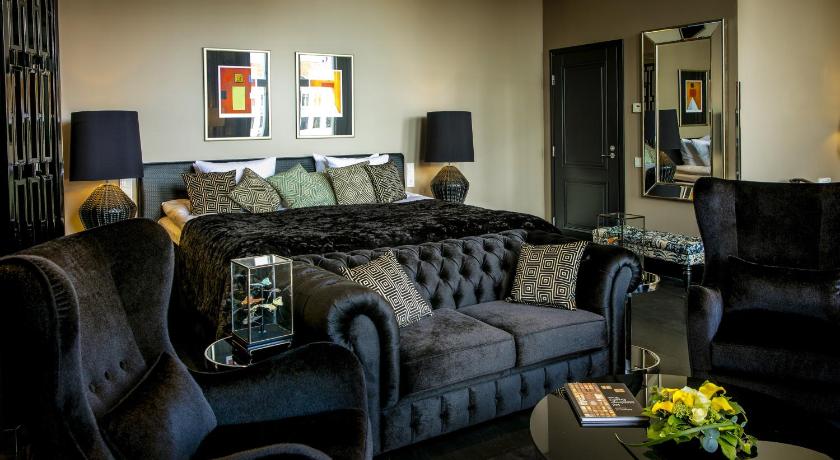 Image of Suite 1